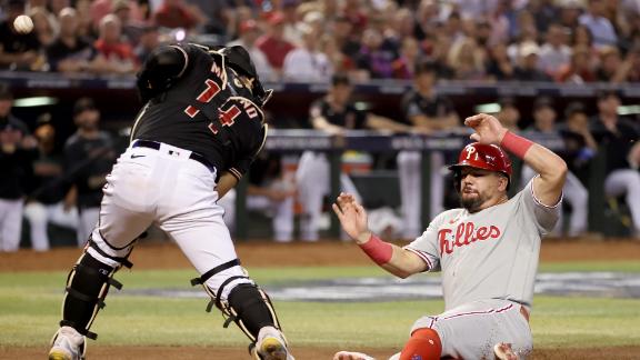 NLCS: Umpire Dan Iassogna was extremely spotty in Game 3 of Phillies-D-backs