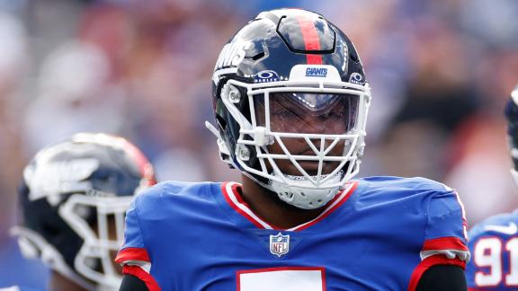 Giants defense stifles Commanders, makes late stand to end 4-game skid in  14-7 win