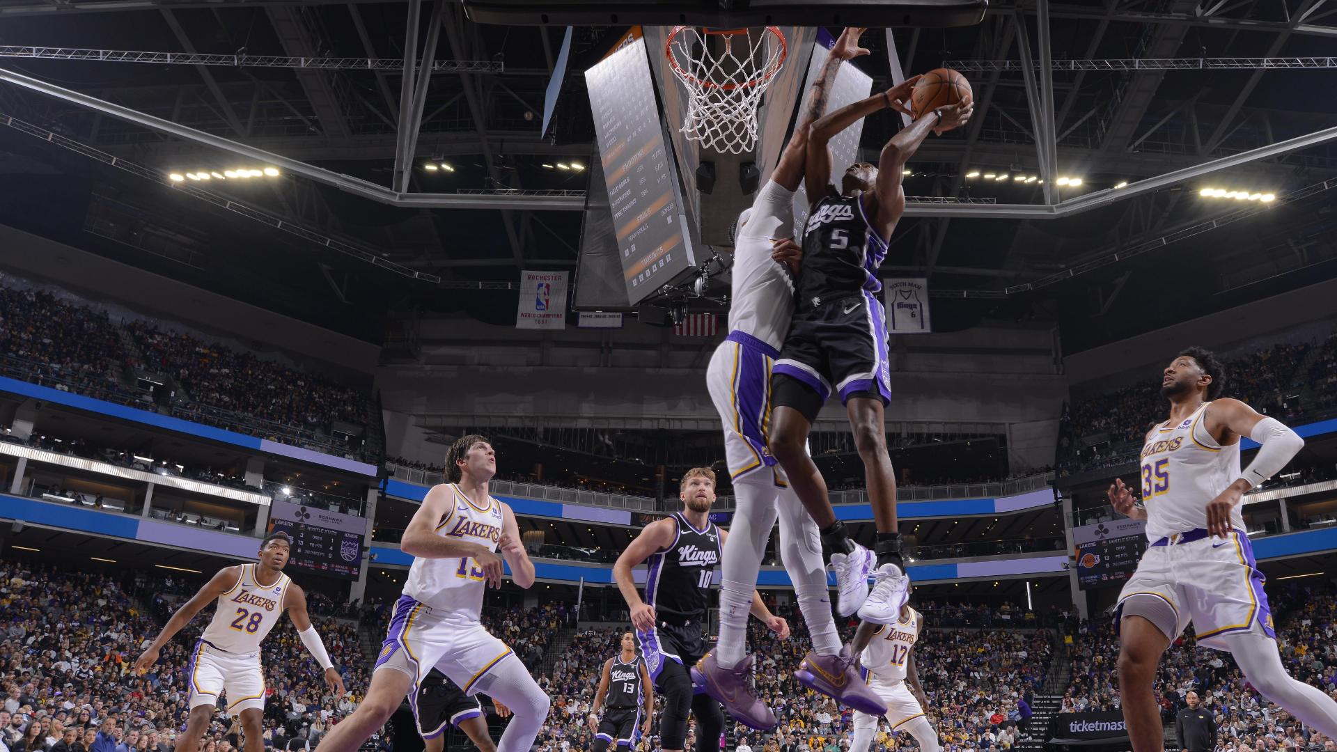 Nba Abc30 Monk delivers in OT as Kings beat Lakers 132-127 on 20th anniversary of ...