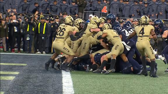 Army comes out on top in history-filled game against Navy at the Linc