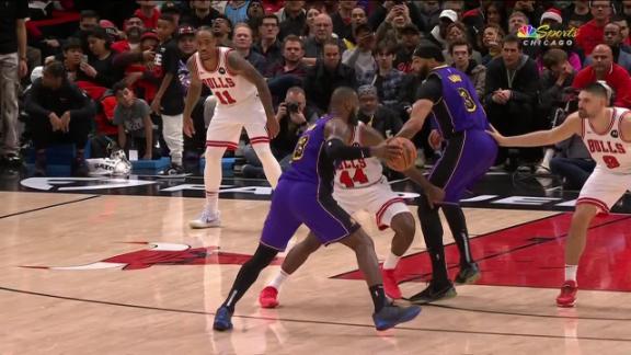 DeMar DeRozan stars as the Chicago Bulls knock off the Los Angeles Lakers  124-108