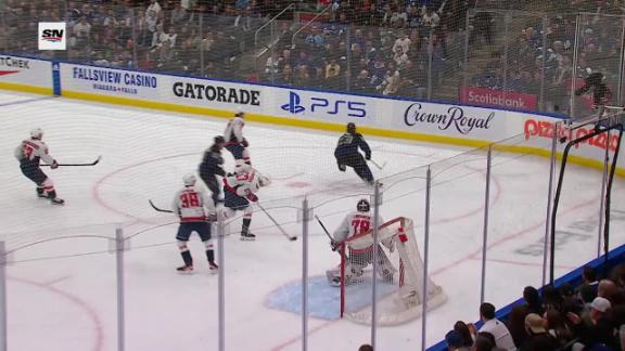 Tyler Bertuzzi scores twice, Maple Leafs beat the Capitals 5-1
