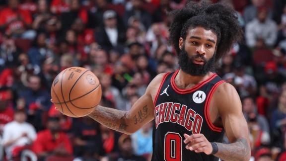 Coby White puts up career-high 42 points in Bulls win
