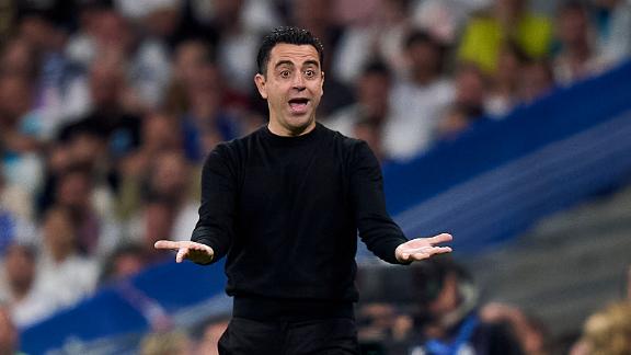 Xavi to remain Barça coach after U-turn
