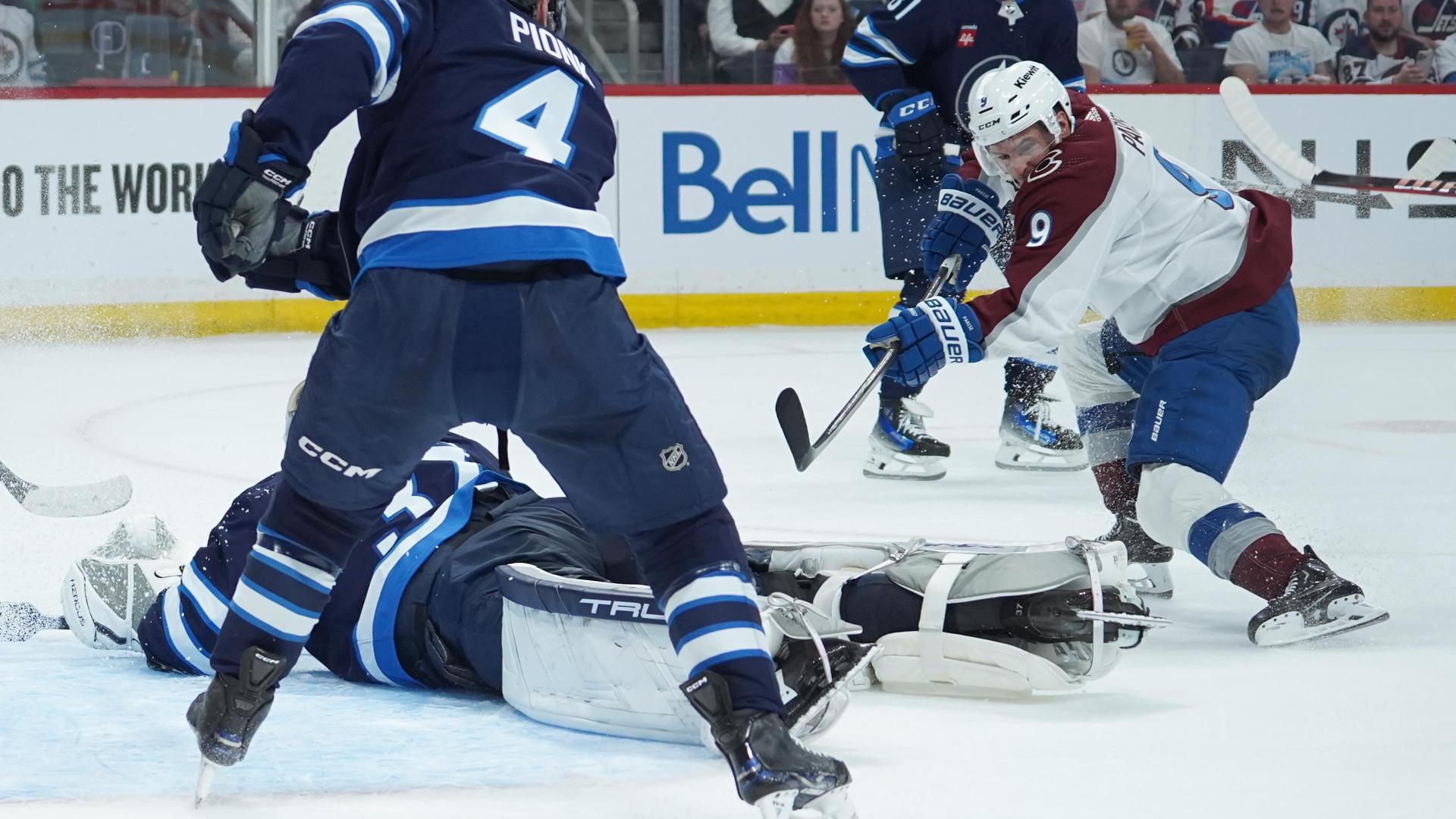 Avalanche score 4 in 2nd period  beat Jets 5-2 and even first-round playoff series at 1-1