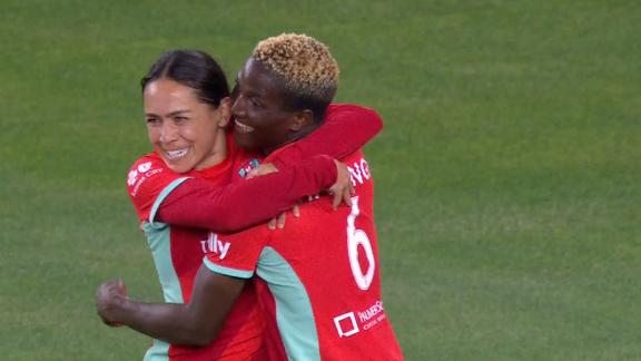 Claire Lavogez seals win for Current with 2 goals