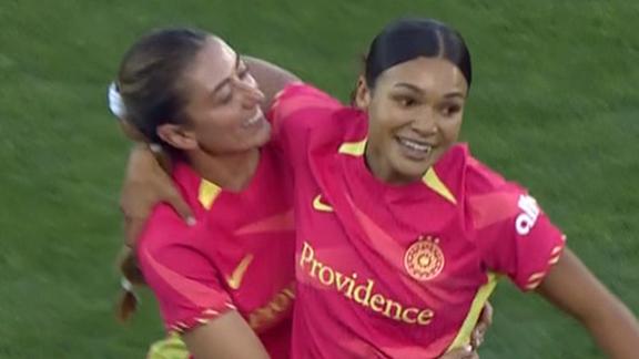 Thorns take an early 2-0 lead over Bay FC