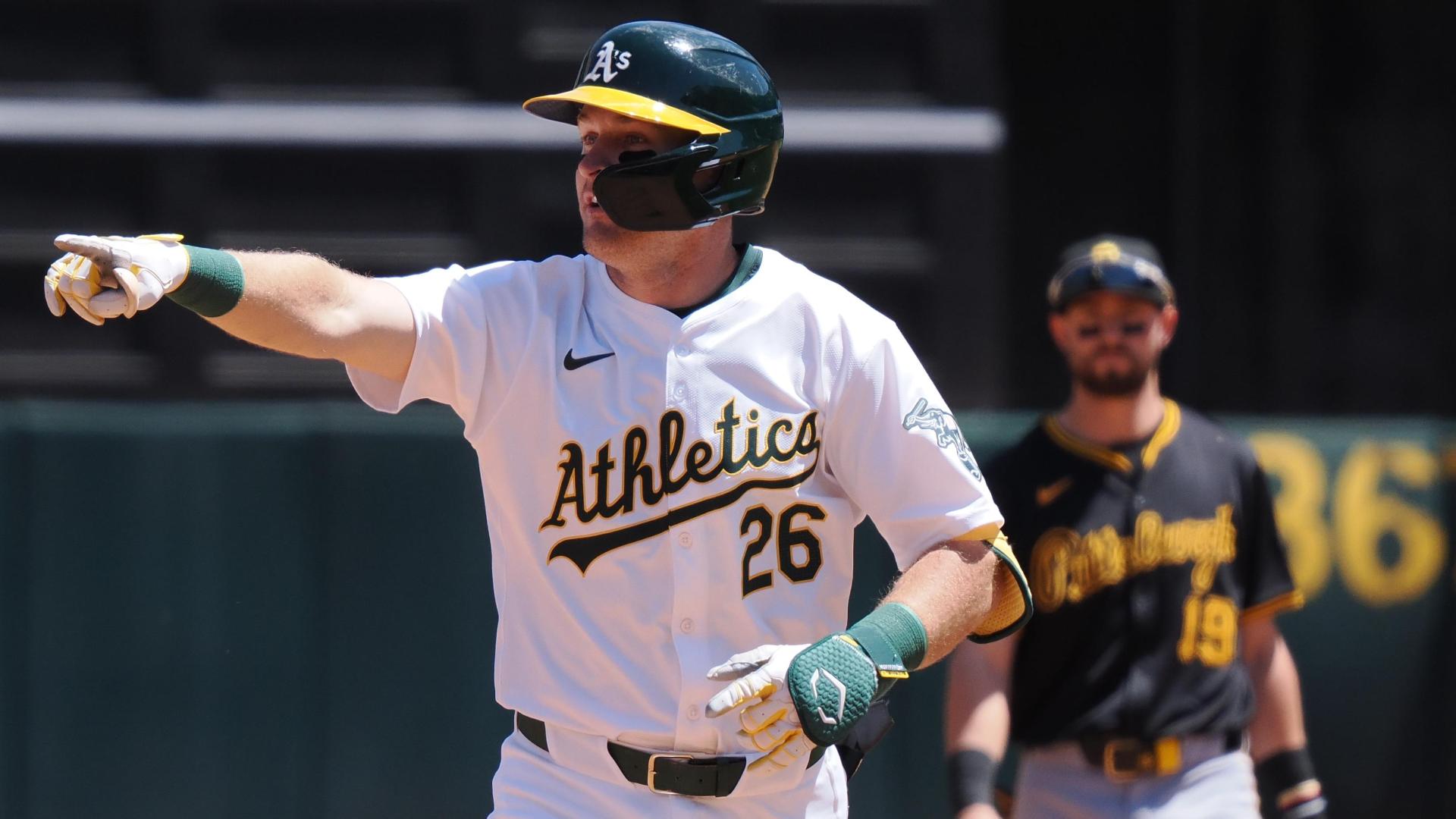 Tyler Nevin hammers a homer for A's for a 9-game hitting streak