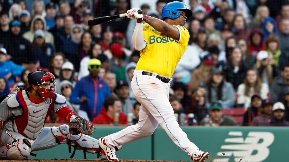Rafael Devers  2-run double in the 8th inning lifts Red Sox over Nationals 4-2