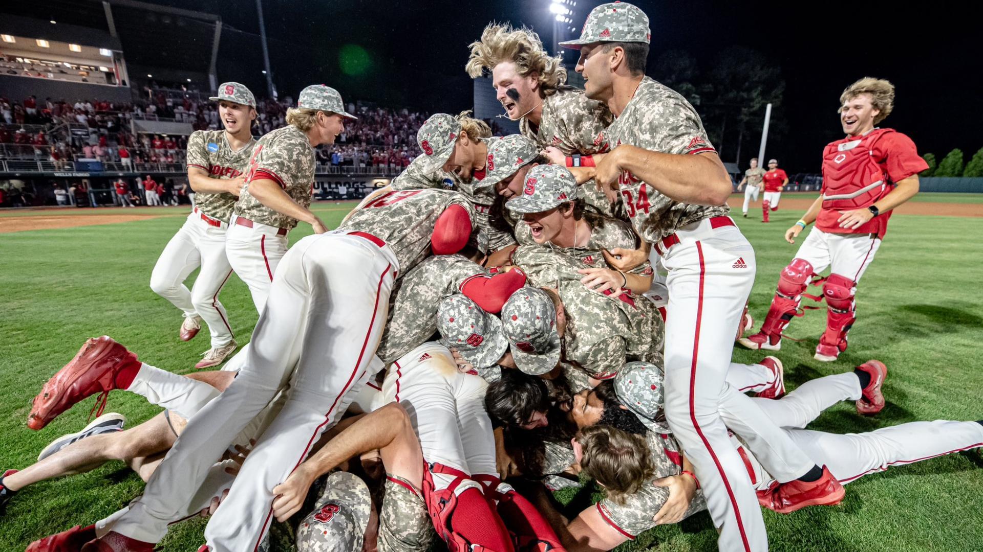 image.title Diamonds In The Old North State: Georgia Bulldogs Vs. NC State Wolfpack