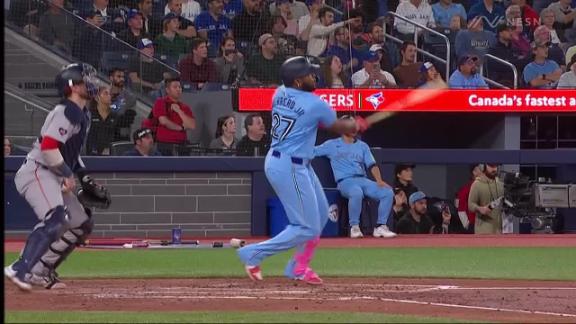 Vladdy Jr.'s double scores two for Blue Jays