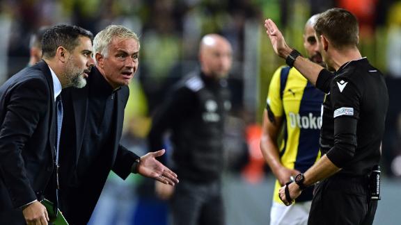 Mourinho chỉ khen duy nhất một cầu thủ M.U sau trận hòa 2 Fenerbahce 1-1 Man United (Oct 24, 2024) Final Score - ESPN