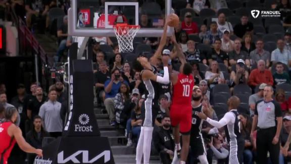 Victor Wembanyama denies Jabari Smith Jr. at the rim