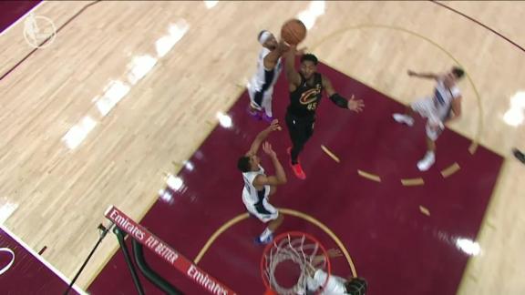 Donovan Mitchell goes into the teeth of the defense and drains a floater over Tristan da Silva.