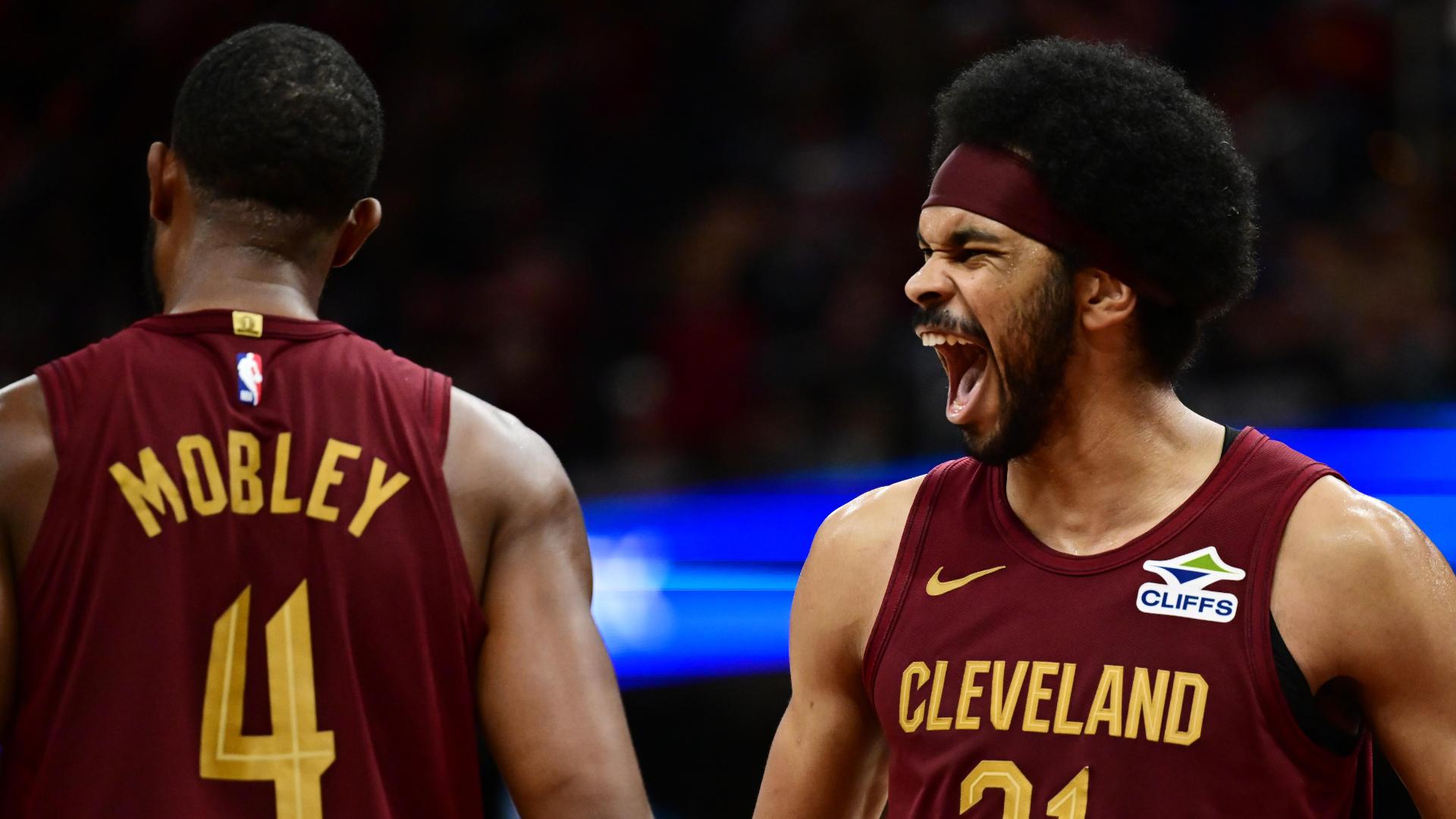 Jarrett Allen's huge block on Dame seals win, Cavs stay perfect
