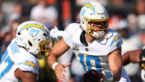 Titans Face Chargers in Key AFC Matchup