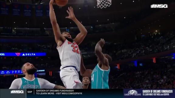 Karl-Anthony Towns throws down powerful flush vs. Charlotte Hornets