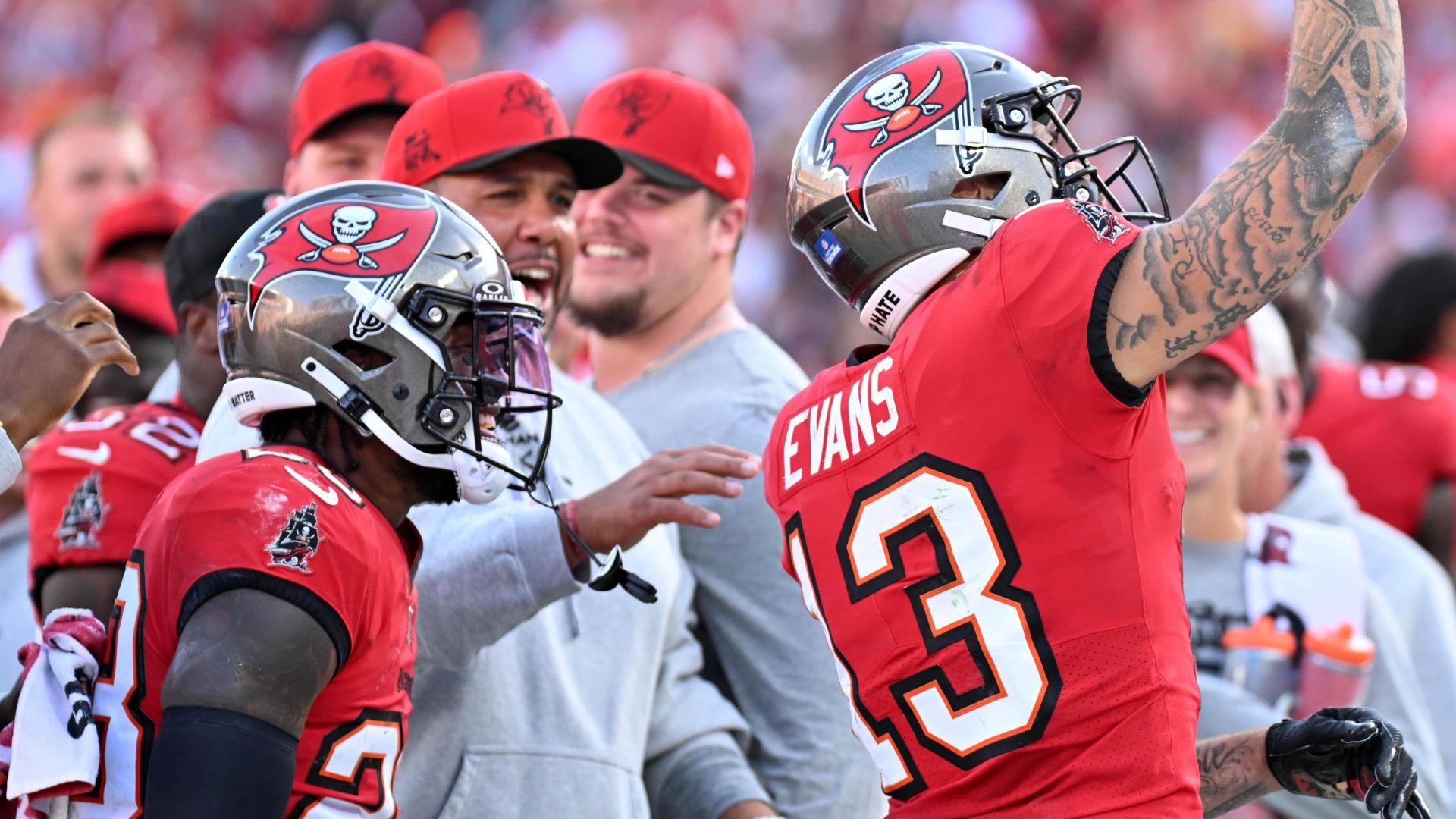 Mike evans color rush jersey 2025