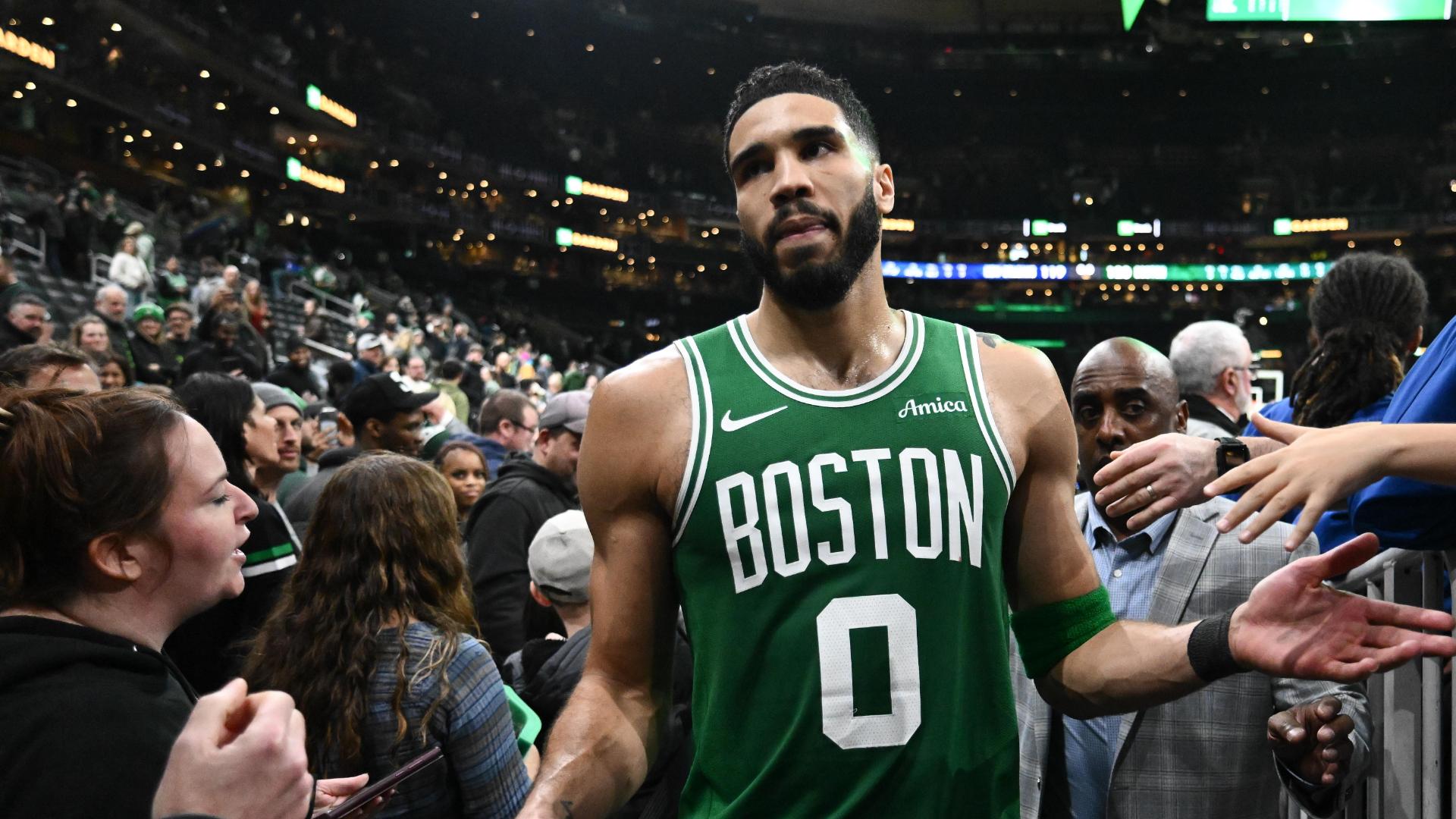 Jayson Tatum drops 38 points to lead the Celtics in a thrilling victory over the Pelicans.






