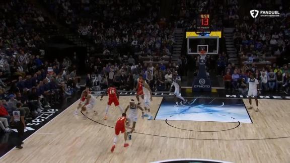 Rudy Gobert skies for big dunk