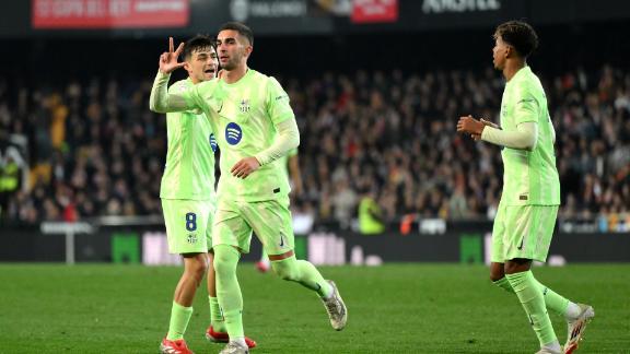 Barcelona Crushes Valencia 5-0 to Secure Copa del Rey Semi-Final Spot