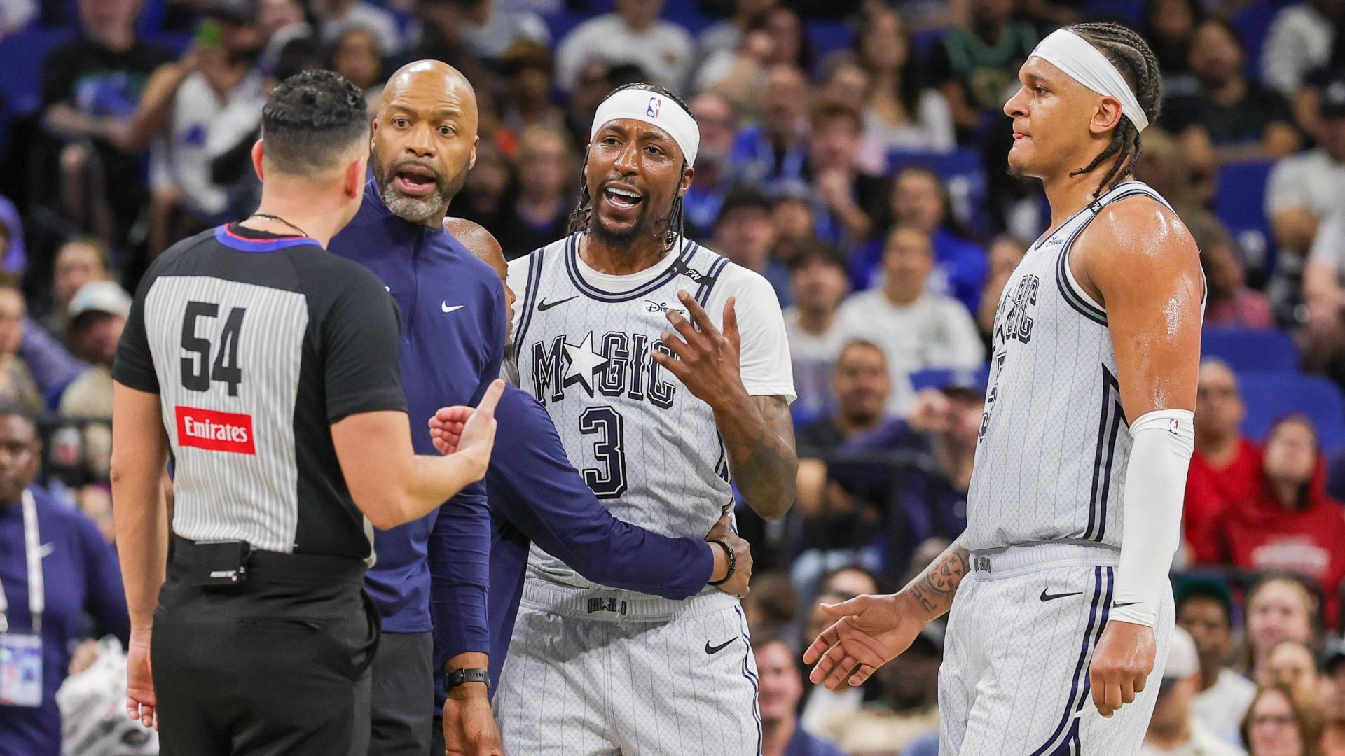 Kentavious Caldwell-Pope and Nick Smith Jr. both earn ejections in the final seconds of the first half of the Hornets-Magic game.