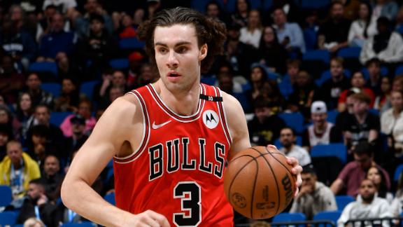 Josh Giddey puts on a show with a monster performance as the Chicago Bulls defeat the Miami Heat.