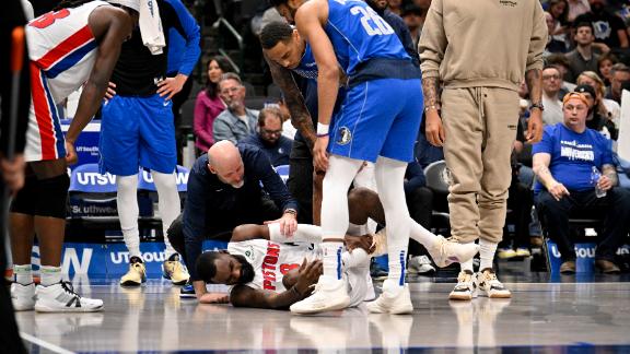 Pistons' Tim Hardaway Jr. apparently injures his ankle and leaves the game in the second quarter.