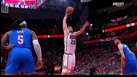 Alperen Sengun elevates for slam dunk Oklahoma City Thunder
