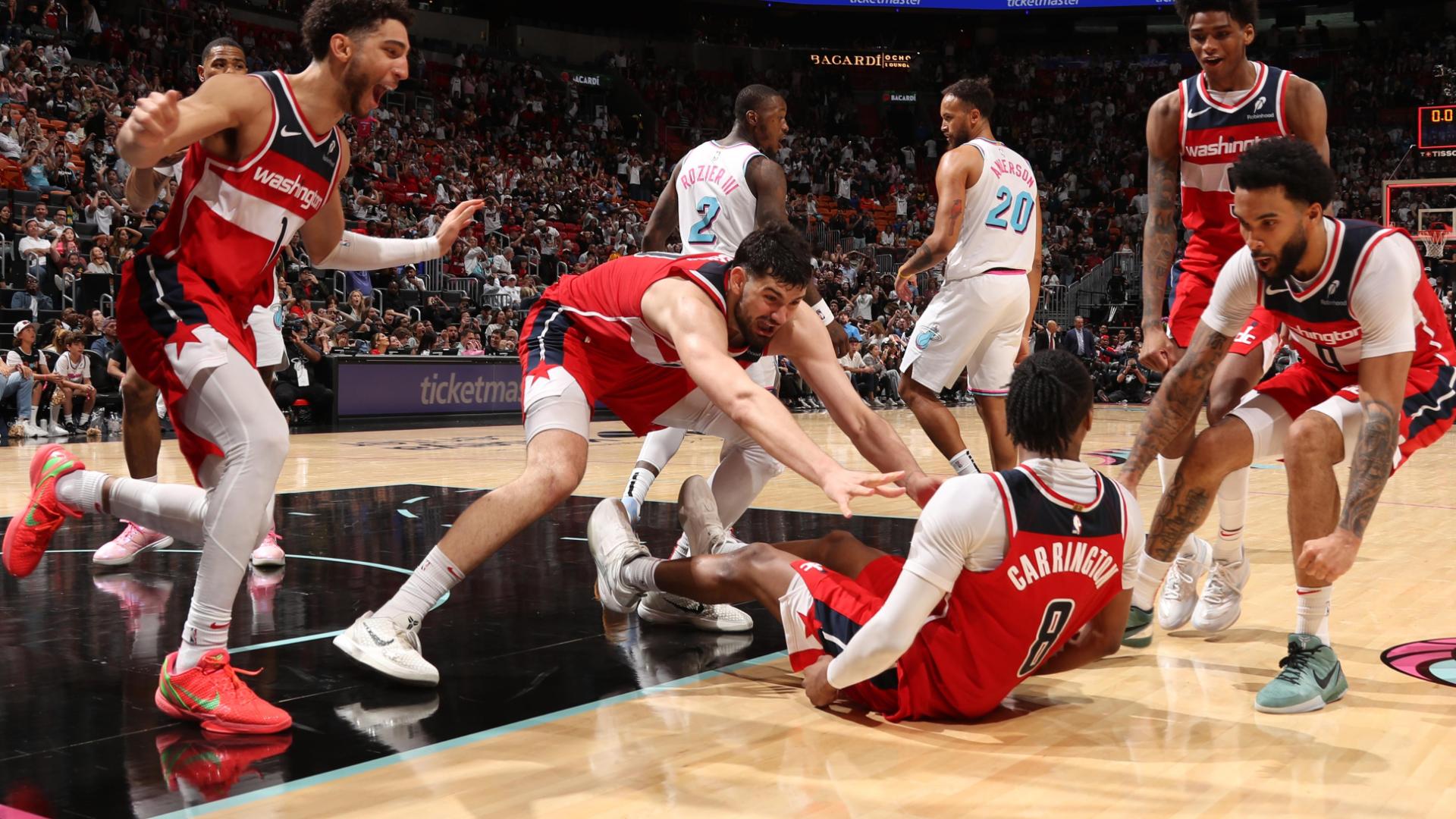 Bub Carrington drains the game-winning shot as time expires for the Wizards vs. Heat.