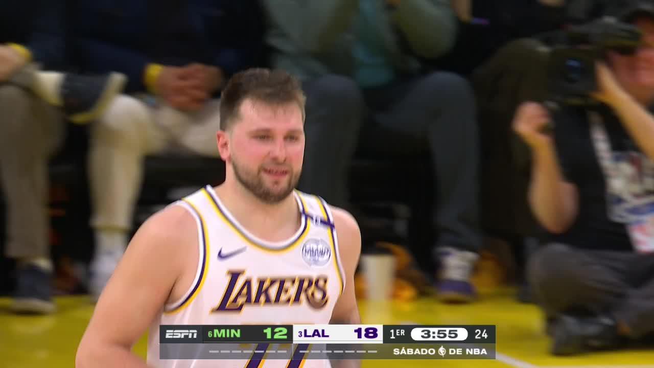 ¡Encendido! Luka Doncic anota 16 puntos en el primer cuarto - ESPN Video