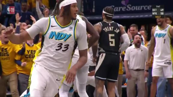 Milwaukee Bucks vs. Indiana Pacers: Game Highlights