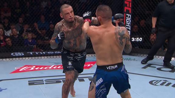 Rodriguez knocks out Ponzinibbio with brutal left hook