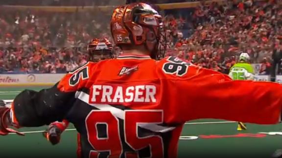 Chase Fraser stuns with one-handed behind-the-back goal