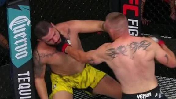 Dustin Jacoby punishes Bruno Lopes for knockout win