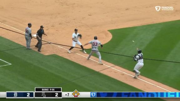 Elko delivers RBI single in the 10th to help White Sox beat AL-leading Tigers 3-2