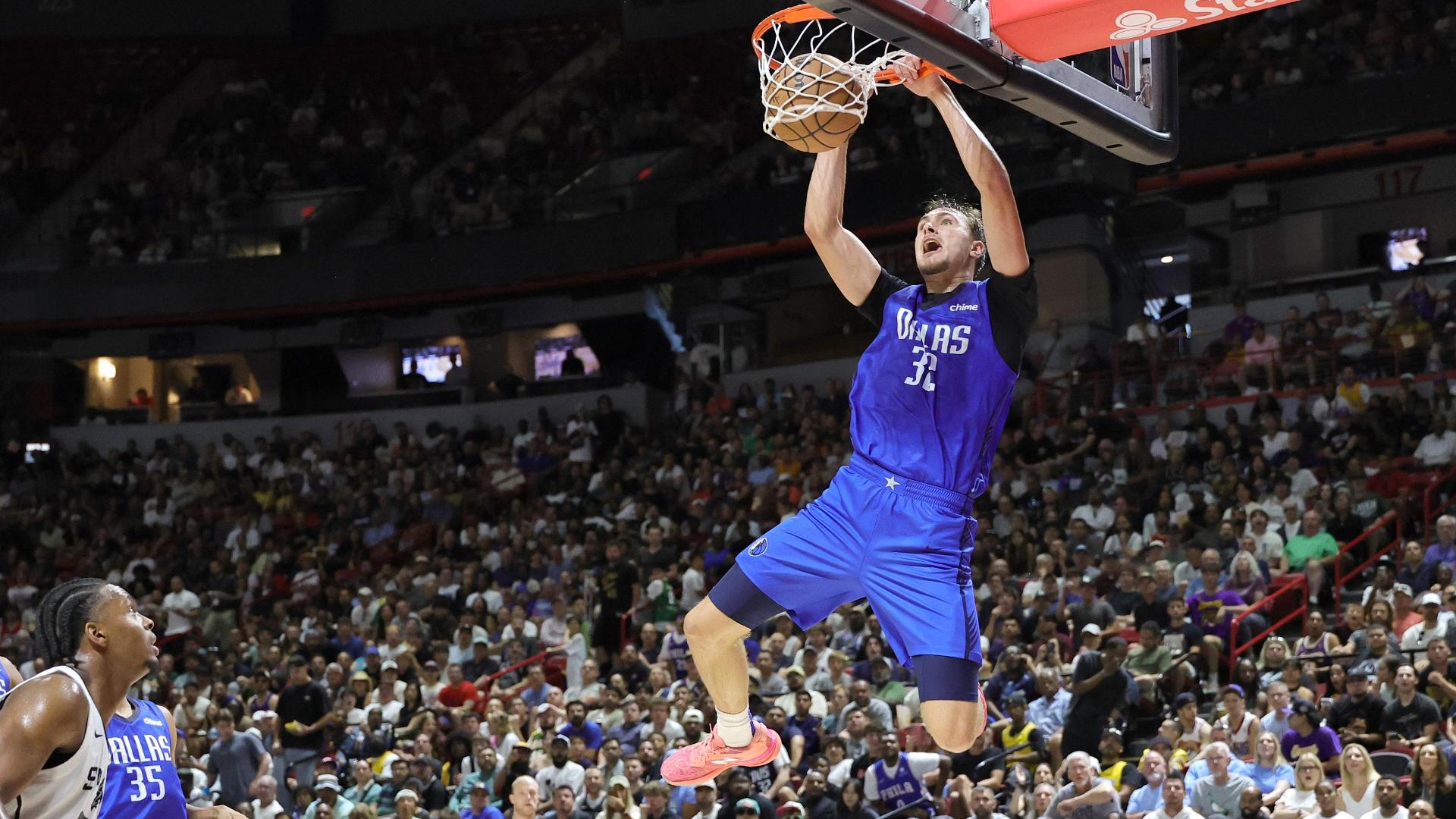 Cooper Flagg bounces back with a 31-point performance as the Mavericks fall to the Spurs 76-67.