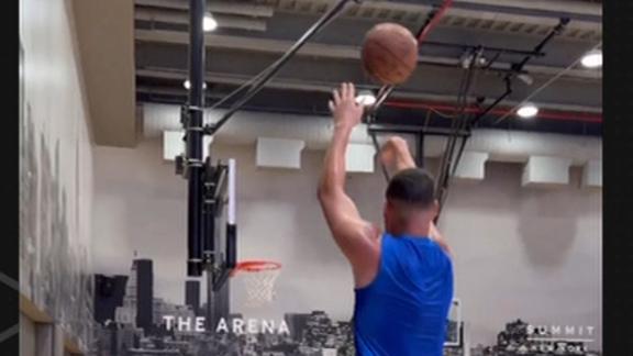 Klay Thompson drains 72 straight buckets in a summer workout.