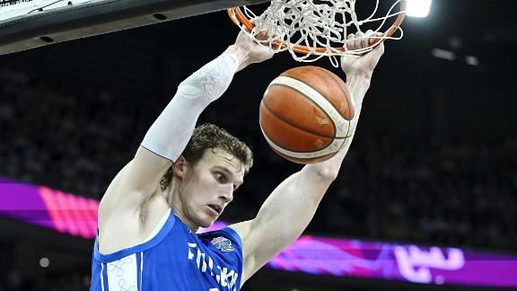 Lauri Markkanen's big night leads Finland to a narrow 93-90 win over Sweden in their EuroBasket opener.
