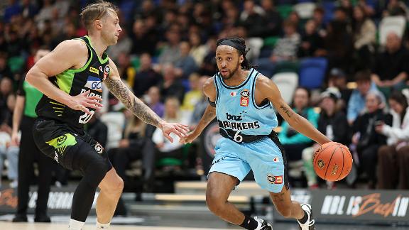 Breakers hold off Phoenix in a high-scoring NBL Blitz matchup, with both sides cracking triple digits.