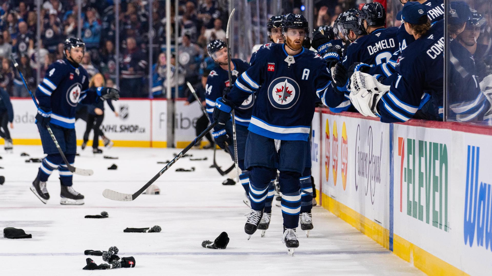NHL: Winnipeg Jets vs Dallas Stars