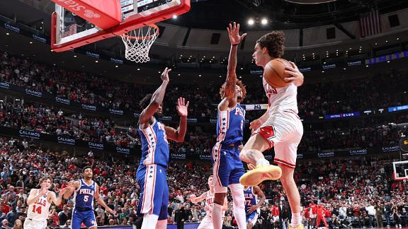 Bulls guard Josh Giddey stuffs the stat sheet and delivers the game-winning assist as Chicago beats the Philadelphia 76ers 113-111.
