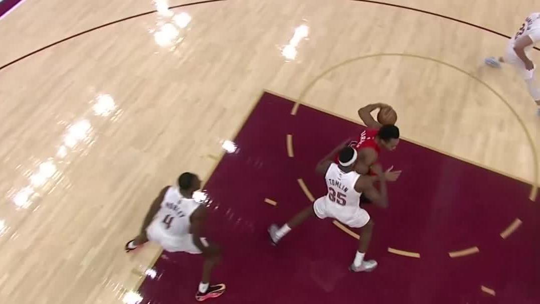 Scottie Barnes' acrobatic shot falls plus the foul for the Raptors.