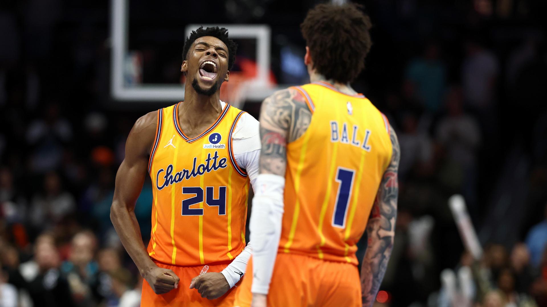 Atlanta Hawks vs. Charlotte Hornets: Game Highlights