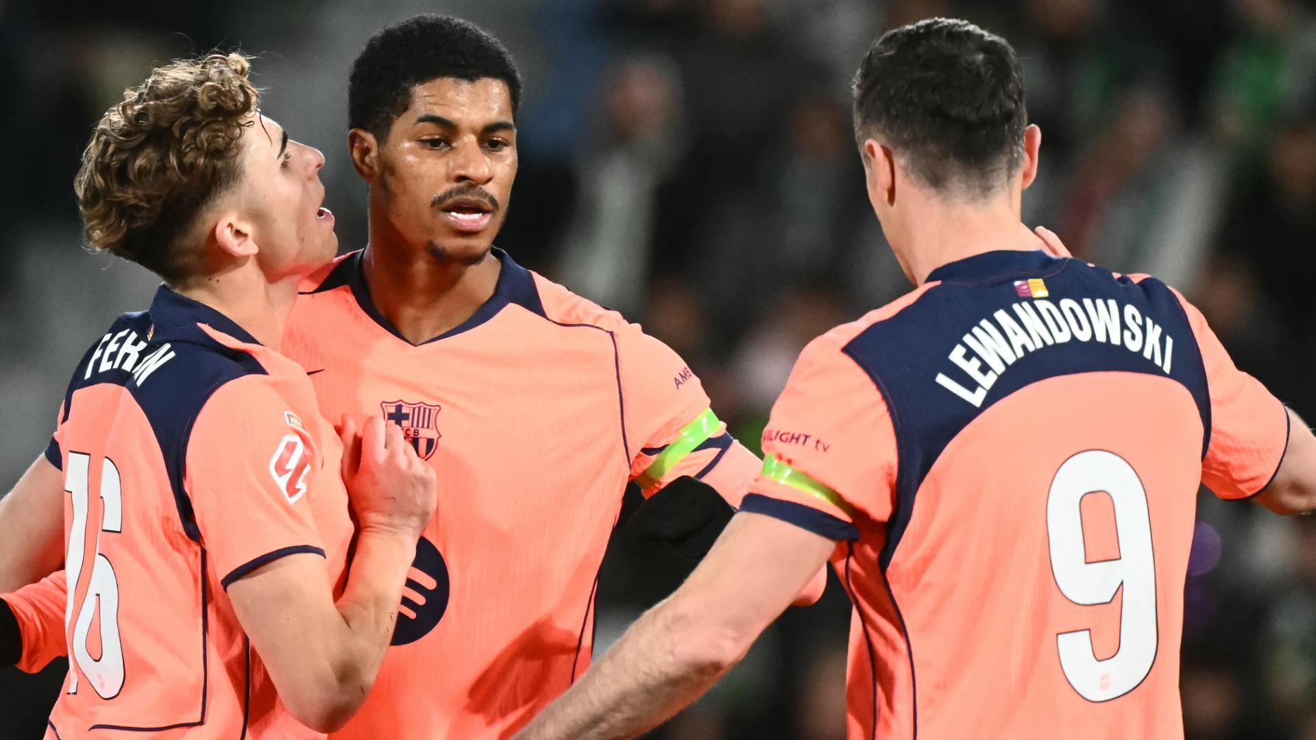 Barcelona beat Elche to extend four points Liga lead