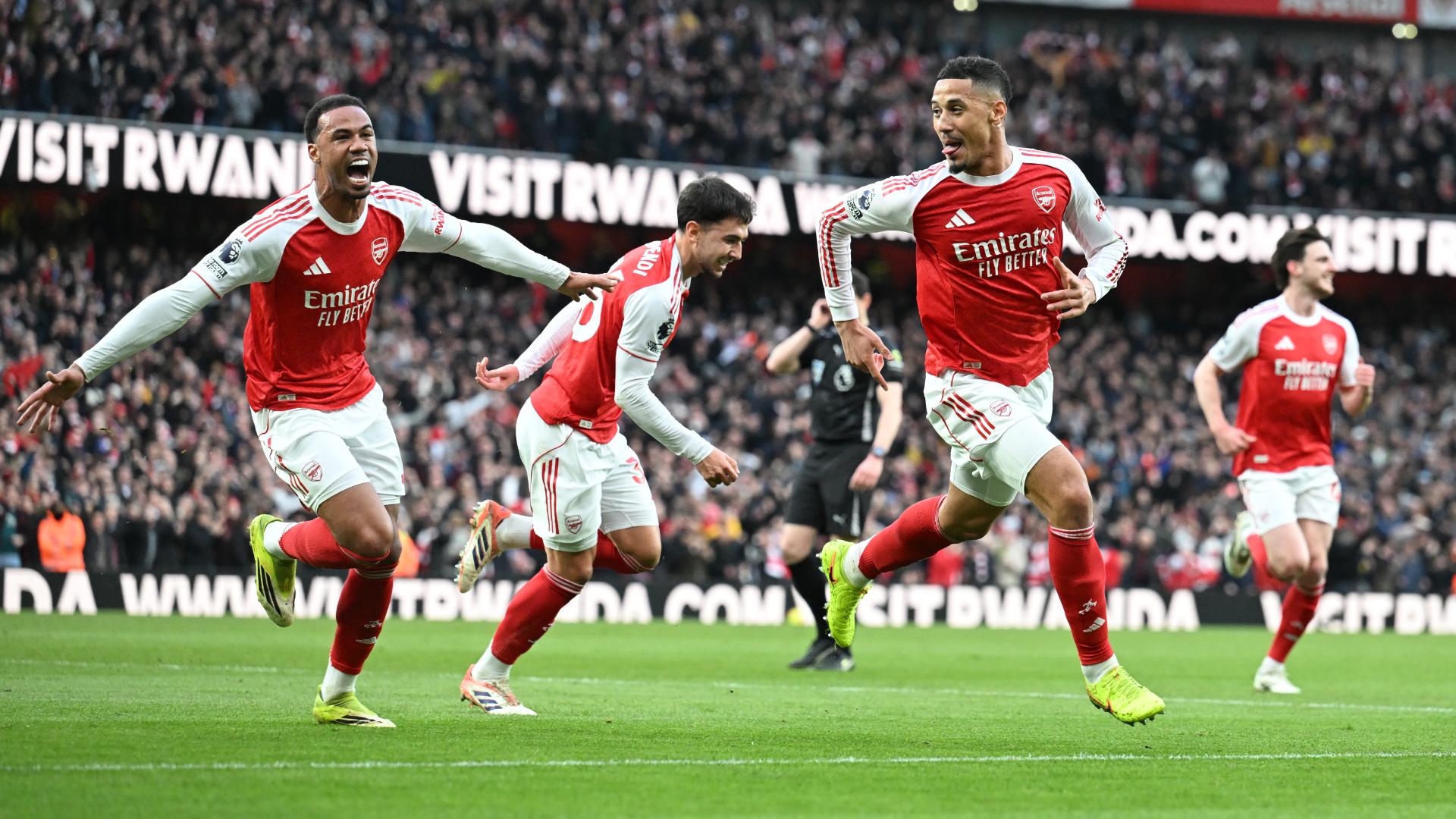 Arsenal edge Chelsea to reclaim five-point lead