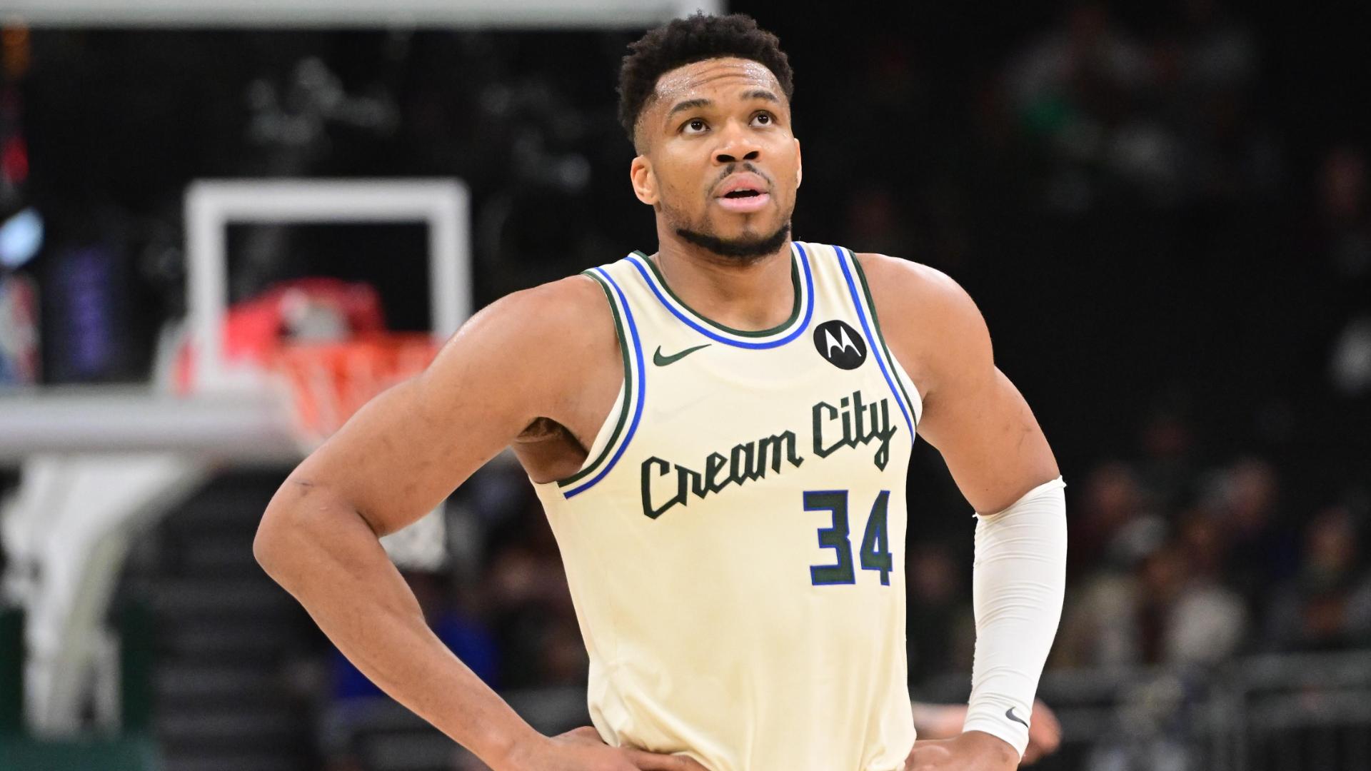 Giannis Antetokounmpo highlights vs. Atlanta Hawks