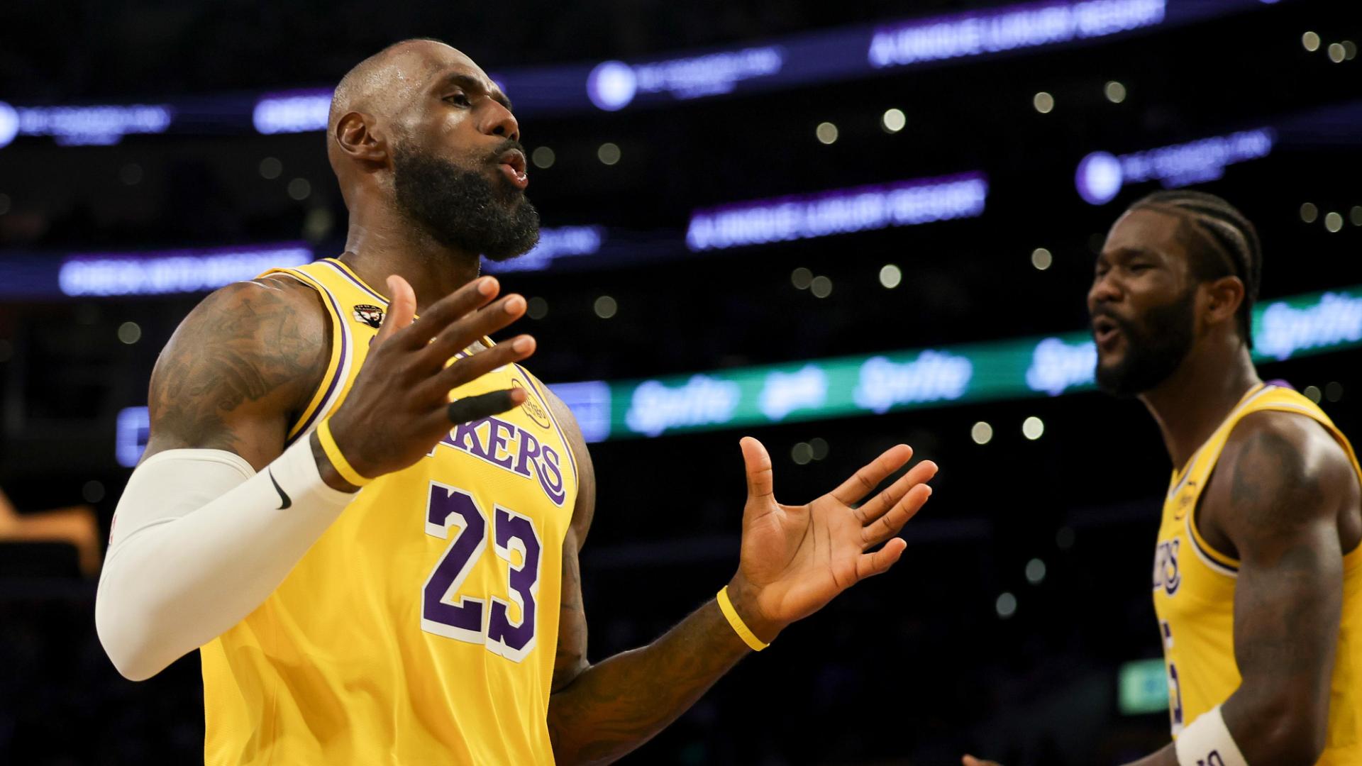 LeBron James gets up high to throw down a nice feed from Austin Reaves for the Lakers.