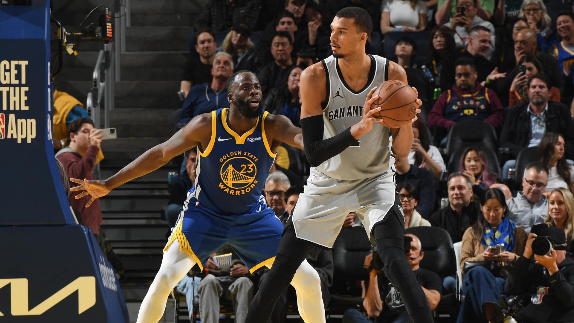 Victor Wembanyama finishes with 41 points, 18 rebounds and three blocks in the Spurs' win vs. the Warriors.