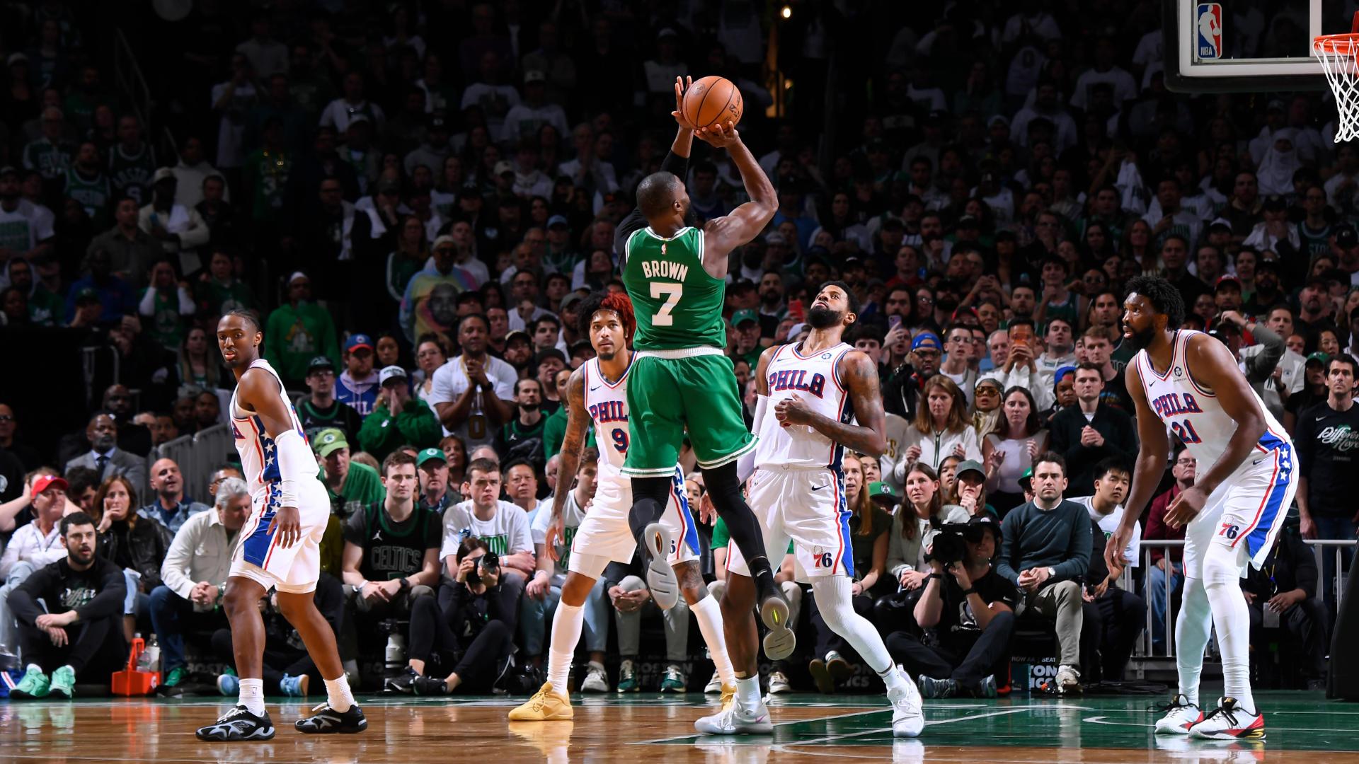 Jaylen Brown makes a sly move for a Celtics and-1